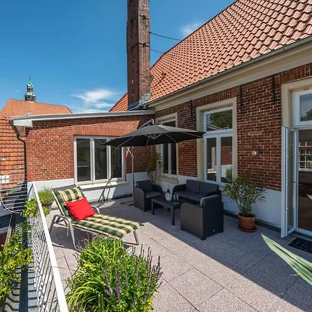 Apartamento Haus Aeskulap - Altstadt, Hafen, Gallimarkt Leer